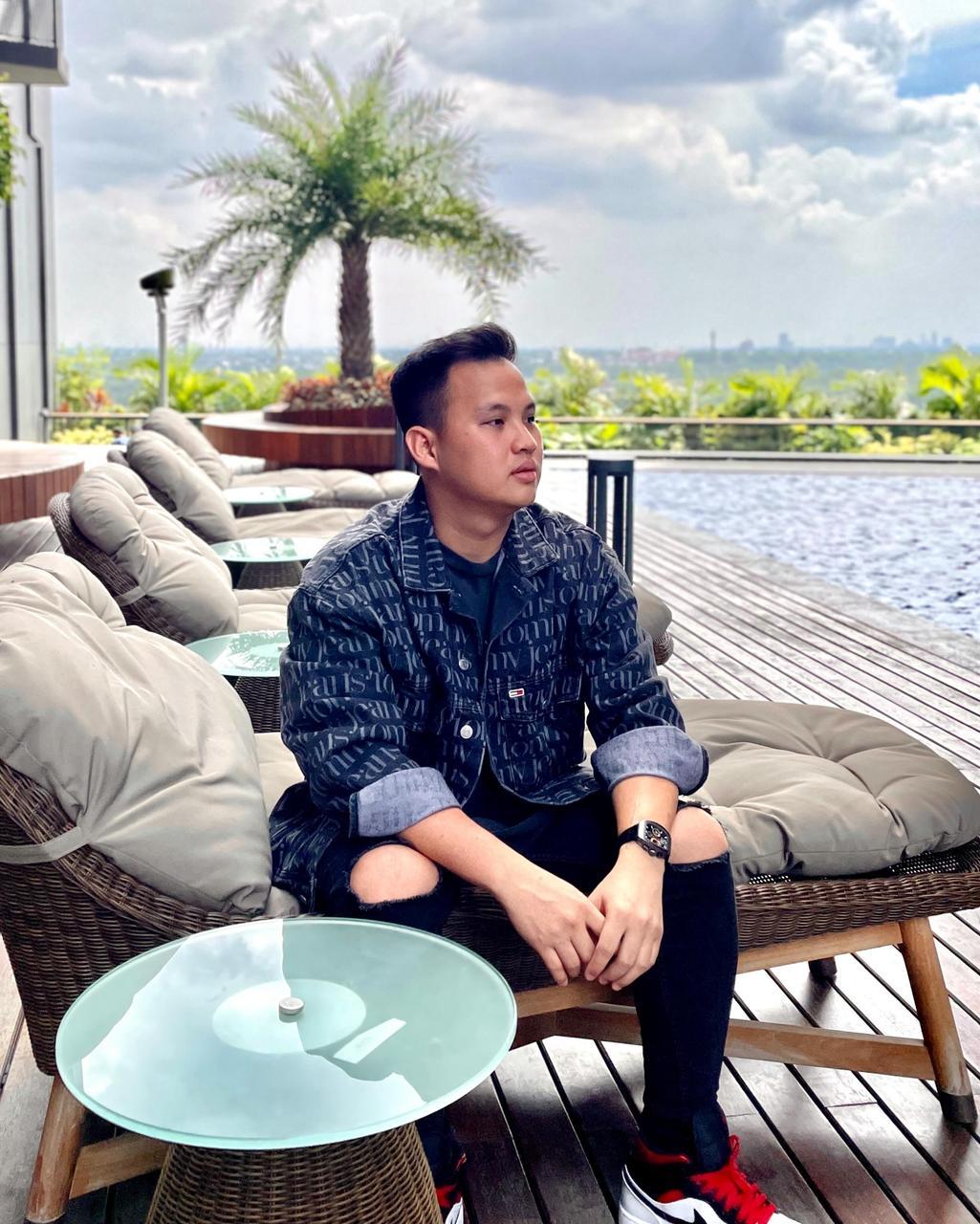Andrew Dinata